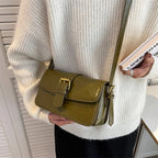 Petit sac besace femme en similicuir, bandoulière ajustable