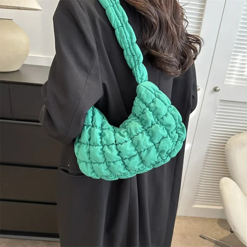 Sac besace femme matelassé effet bulle, bandoulière large
