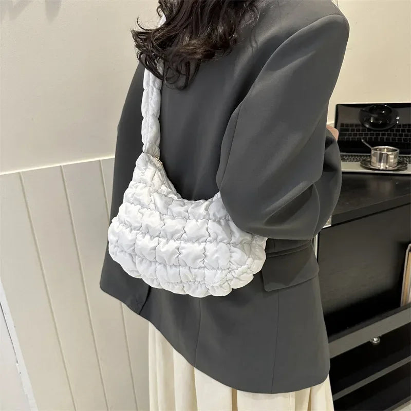 Sac besace femme matelassé effet bulle, bandoulière large