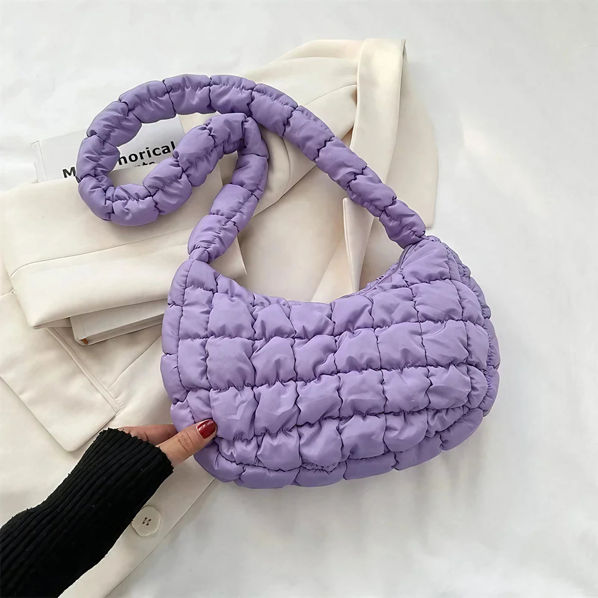 Sac besace femme matelassé effet bulle, bandoulière large, violet