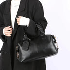 Sac bowling femme noir en similicuir grainé, 29 x 19 cm