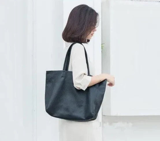 Sac cabas femme en cuir, 36 x 28 x 11 cm, cinq coloris