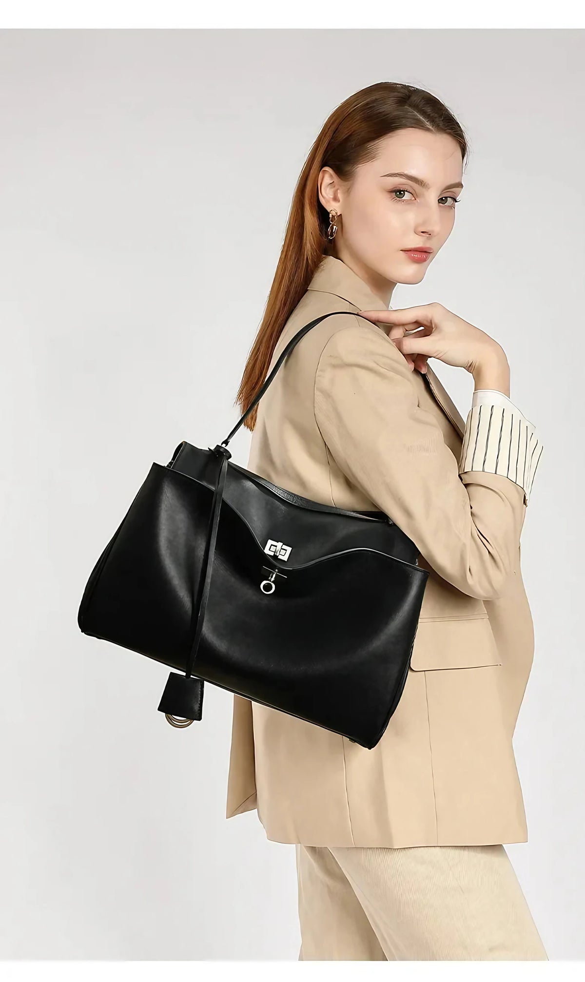 Sac cabas femme à rabat et boucle, finition métal doré ou argenté