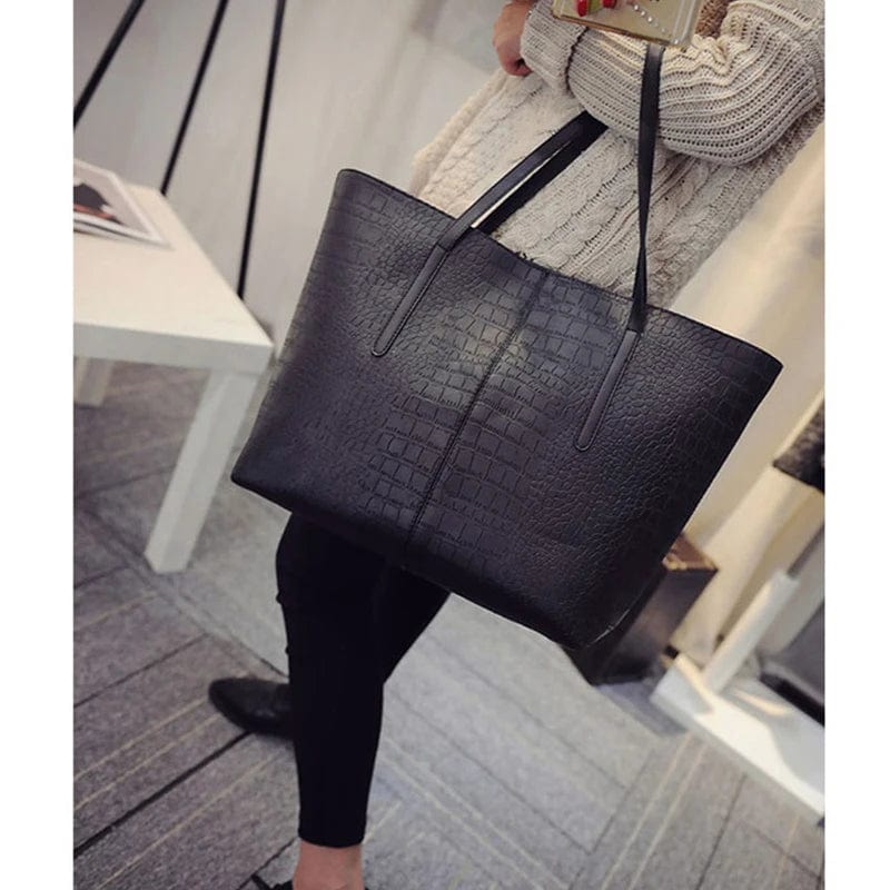 Sac cabas femme noir effet croco, similicuir zippé