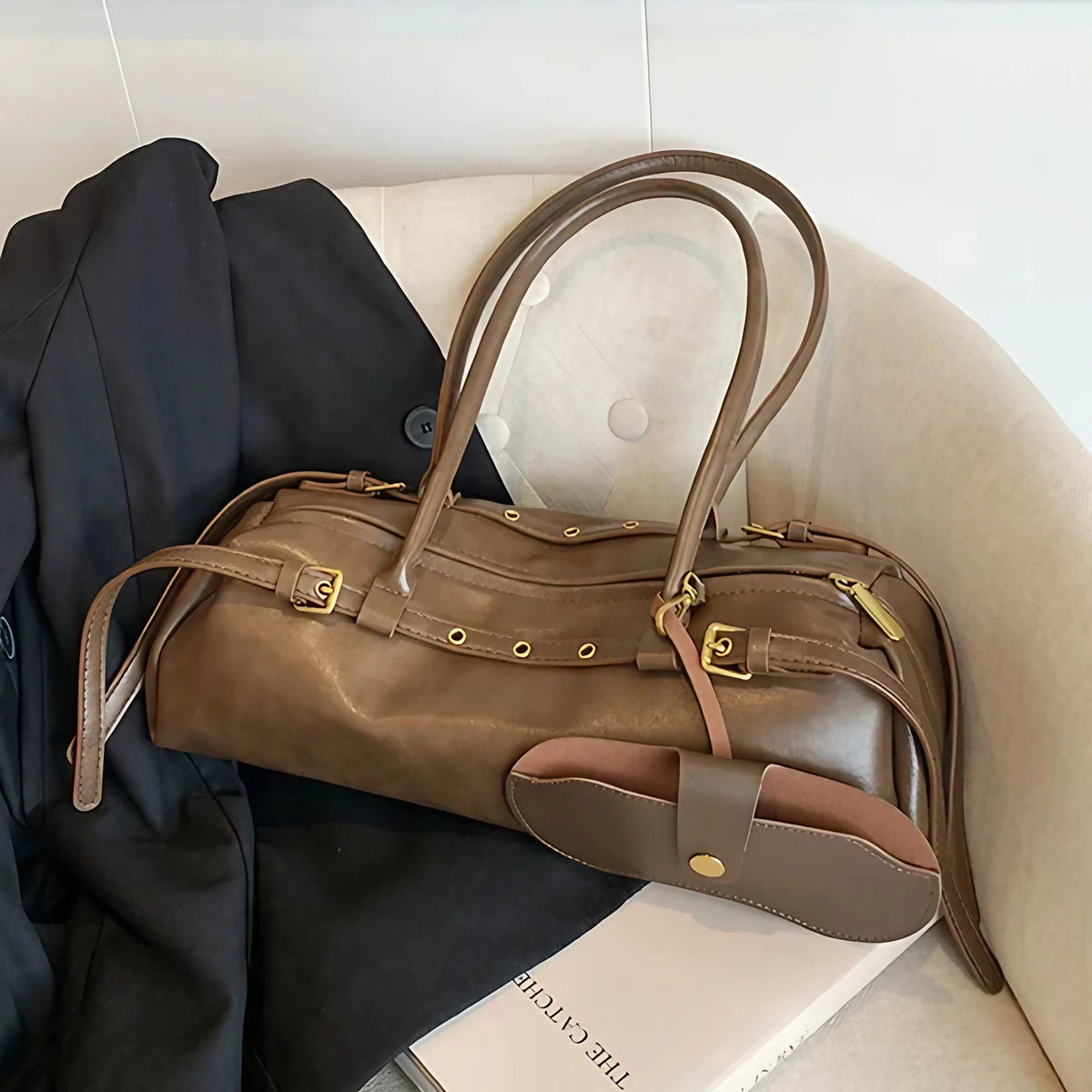 Sac porté épaule femme en similicuir, détails dorés, marron