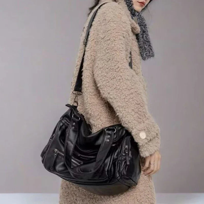 Sac cabas vintage femme noir en similicuir, bandoulière