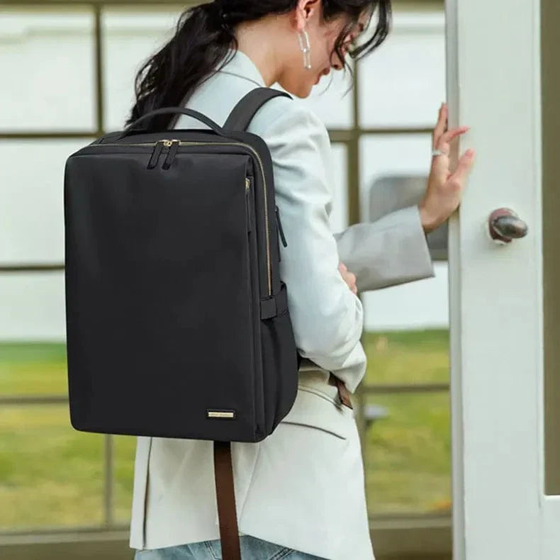 Sac à dos ordinateur femme 15,6 pouces, 650 g, quatre coloris