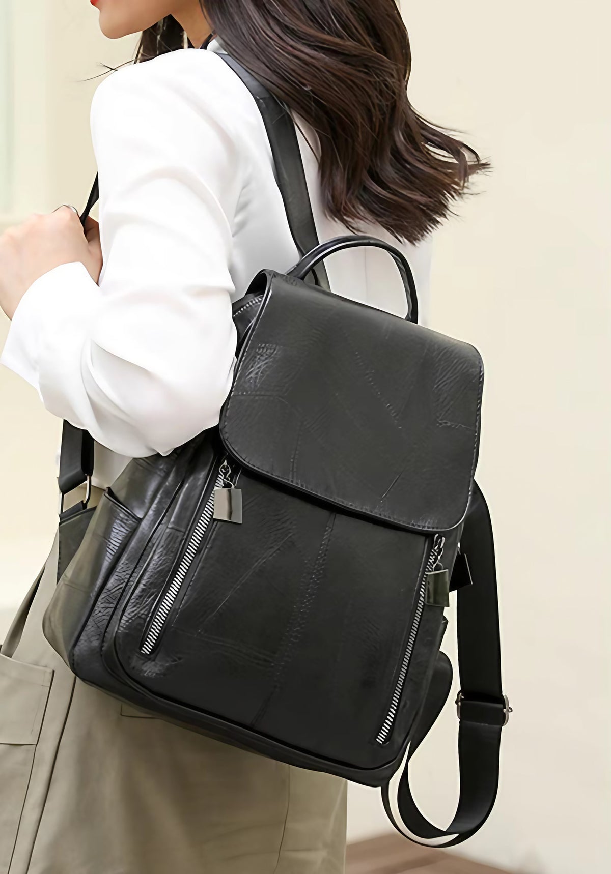 Sac à dos antivol femme à fermetures cachées, porté dos ou main, noir