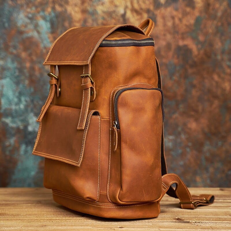 Sac à dos homme en cuir café foncé, 42 x 29 cm