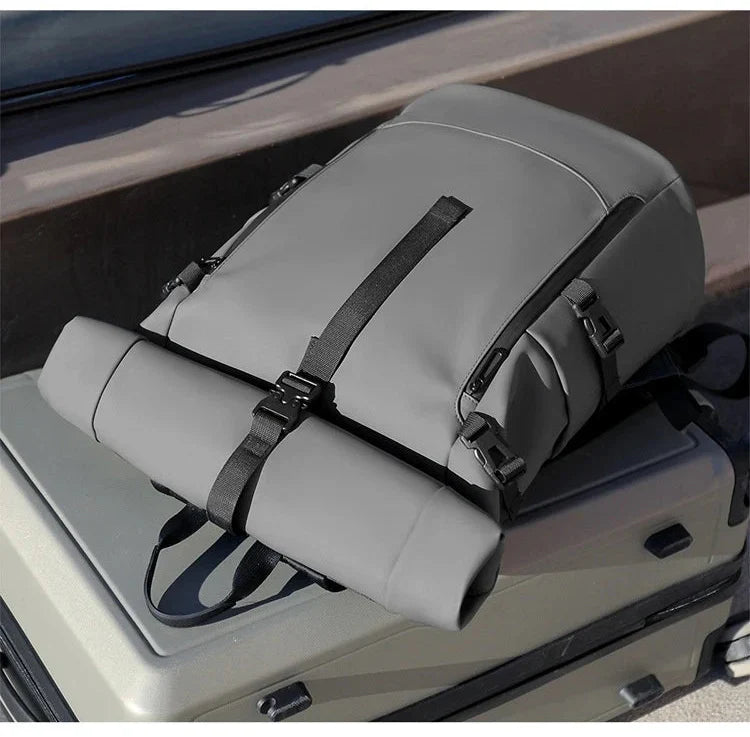 Sac à dos roll top imperméable, volume réglable de 20 à 27 L