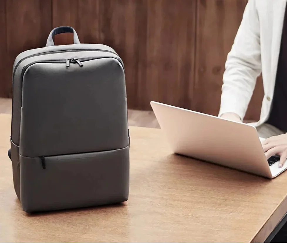 Sac à dos ordinateur 15,6 pouces en polyester, noir, 550 g