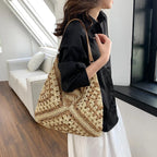 Sac en paille tissée femme, forme trapèze, 32 x 29 cm