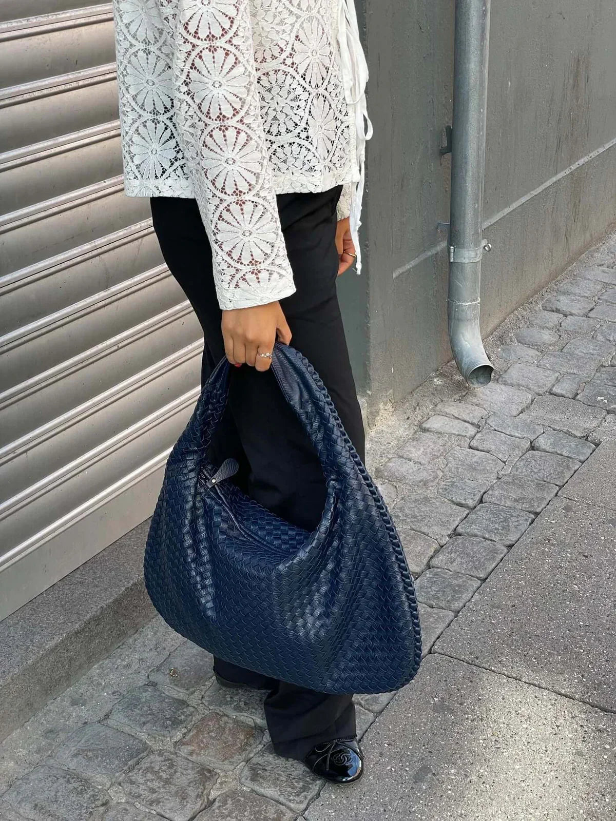 Sac porté épaule tressé souple, grand format 43 x 30 cm