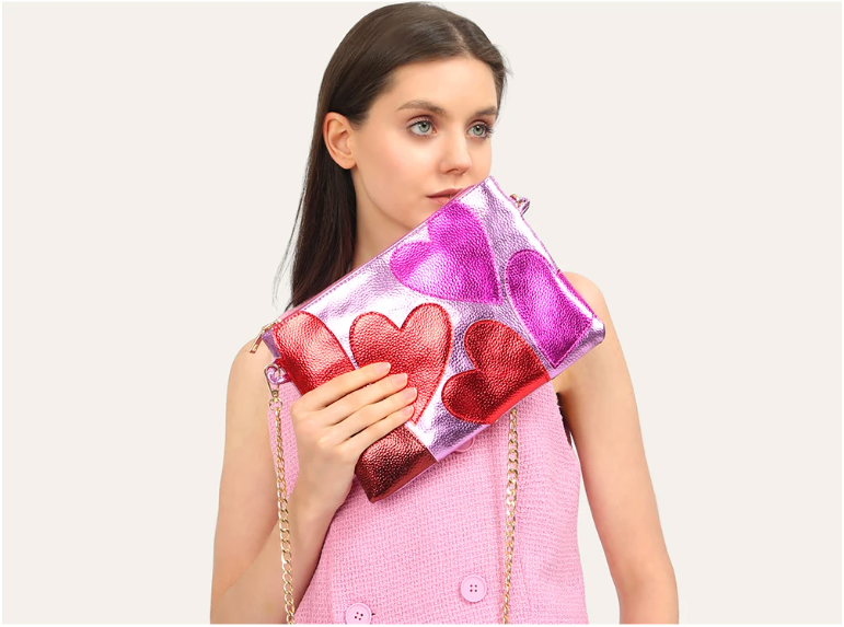Sac métallisé effet miroir à cœurs, chaîne dorée amovible