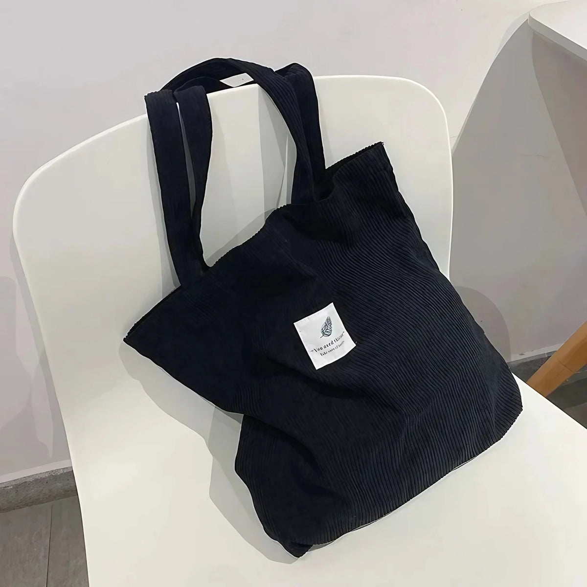 Sac fourre-tout en velours côtelé pour femme, six coloris, noir