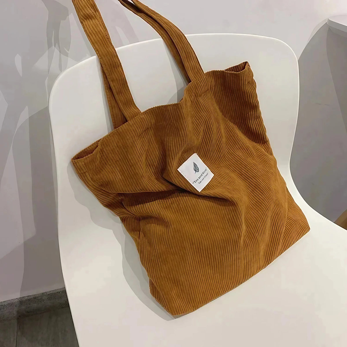Sac fourre-tout en velours côtelé pour femme, six coloris, marron