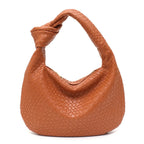 Sac hobo femme en similicuir aspect tressé, fermeture zippée, camel