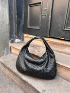 Sac hobo tressé femme à anse souple, fermeture zippée