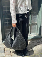 Sac hobo tressé femme à anse souple, fermeture zippée