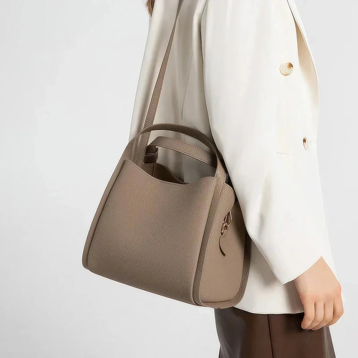 Sac à main femme finition mate, bandoulière amovible, six coloris