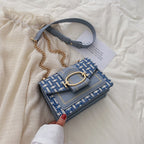 Petit sac bandoulière femme à maillons dorés et rabat aimanté