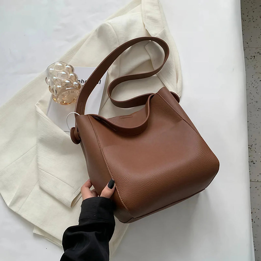 Sac seau femme en similicuir, porté main, épaule ou croisé, marron foncé
