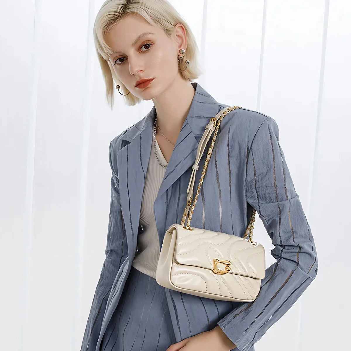 Sac matelassé femme à double chaîne entrelacée, trois coloris