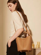 Sac bourse femme à détails dorés, bandoulière amovible