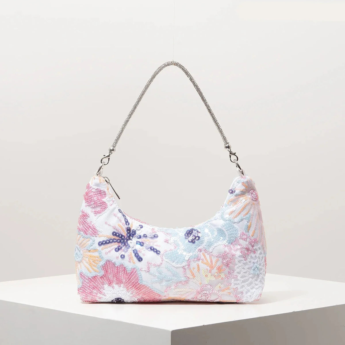 Petit sac à main d'été brodé à sequins, sept modèles