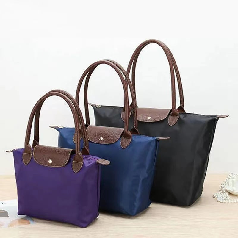 Grand sac à main femme en deux tailles, M ou L, cinq coloris