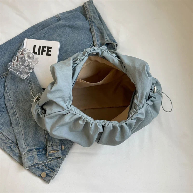 Sac porté épaule femme en nylon, devant froncé, poches à cordon