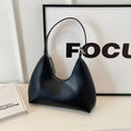 Petit sac hobo femme finition mate, fermeture zippée, noir
