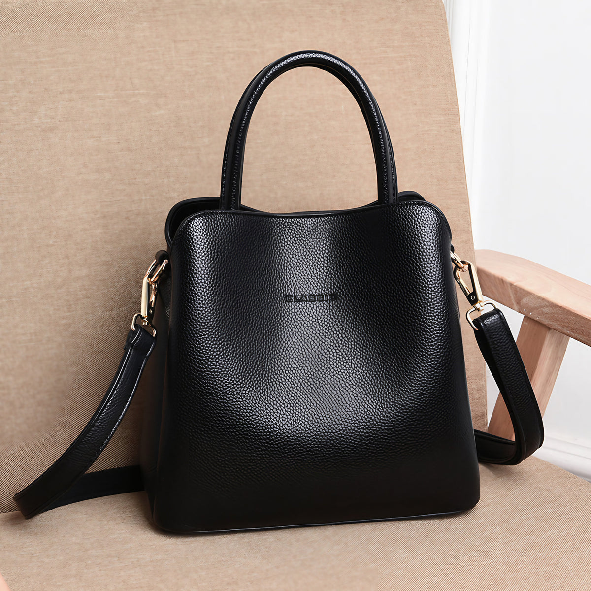 Sac à main femme noir à trois compartiments, 24 x 21 x 12 cm