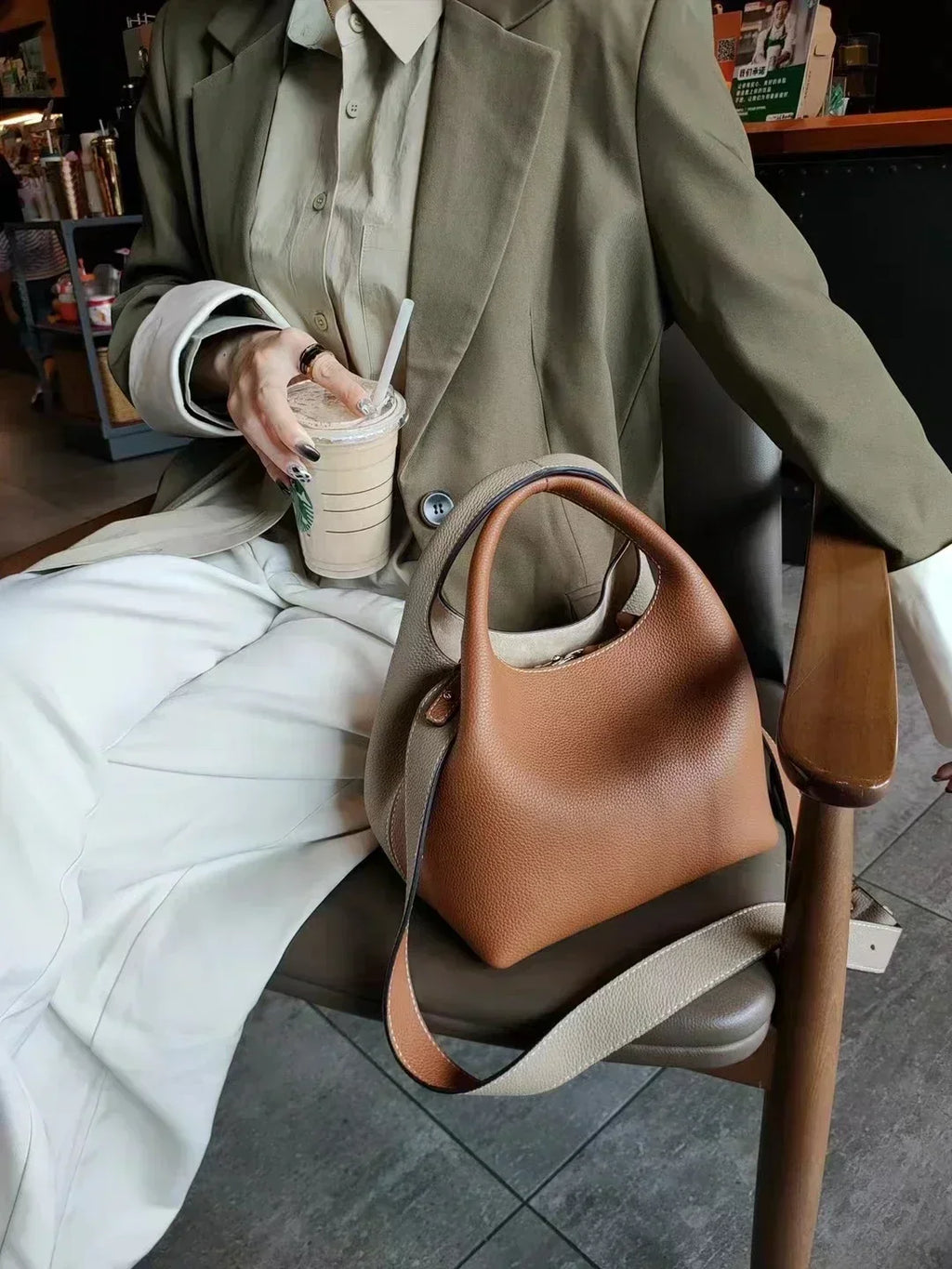 Sac à main femme bicolore ou uni, pochette intérieure amovible