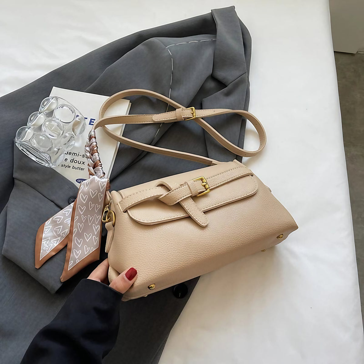 Sac à main femme en similicuir, format 26 cm, quatre coloris, abricot