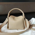 Sac à main femme en cuir grainé beige, 23 x 19 cm, beige