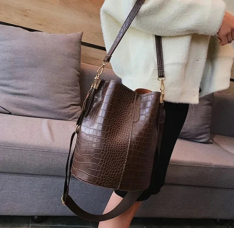 Sac seau femme en similicuir, deux sangles interchangeables