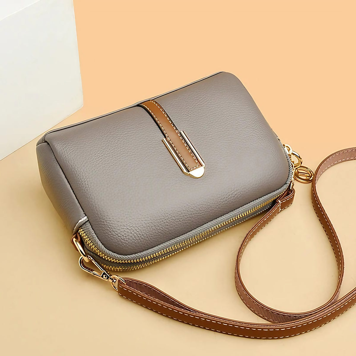 Sac à main femme en similicuir végan, bandoulière ajustable, gris