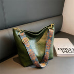 Sac seau allongé femme en similicuir, bandoulière en tissu à motifs, vert