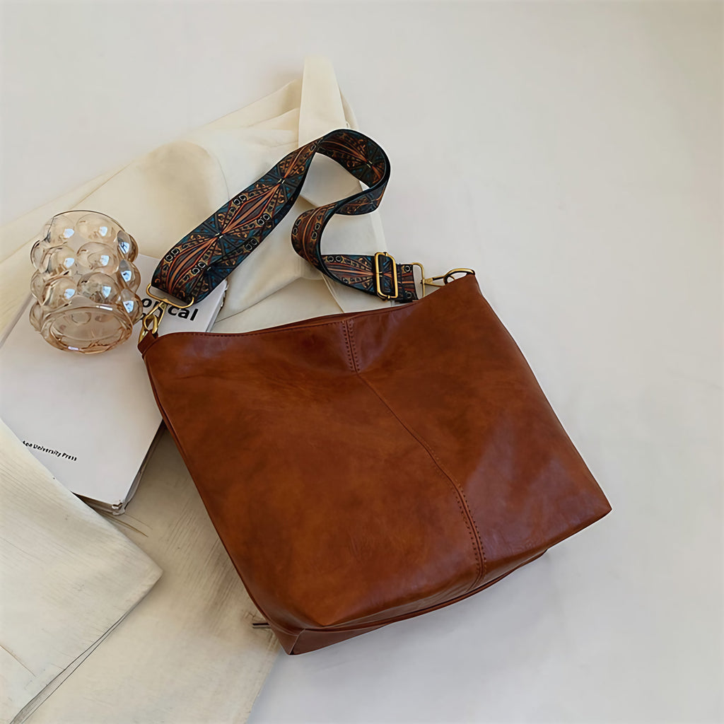 Sac seau allongé femme en similicuir, bandoulière en tissu à motifs, marron