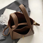 Sac à main femme à anses rigides et bandoulière, pochette amovible