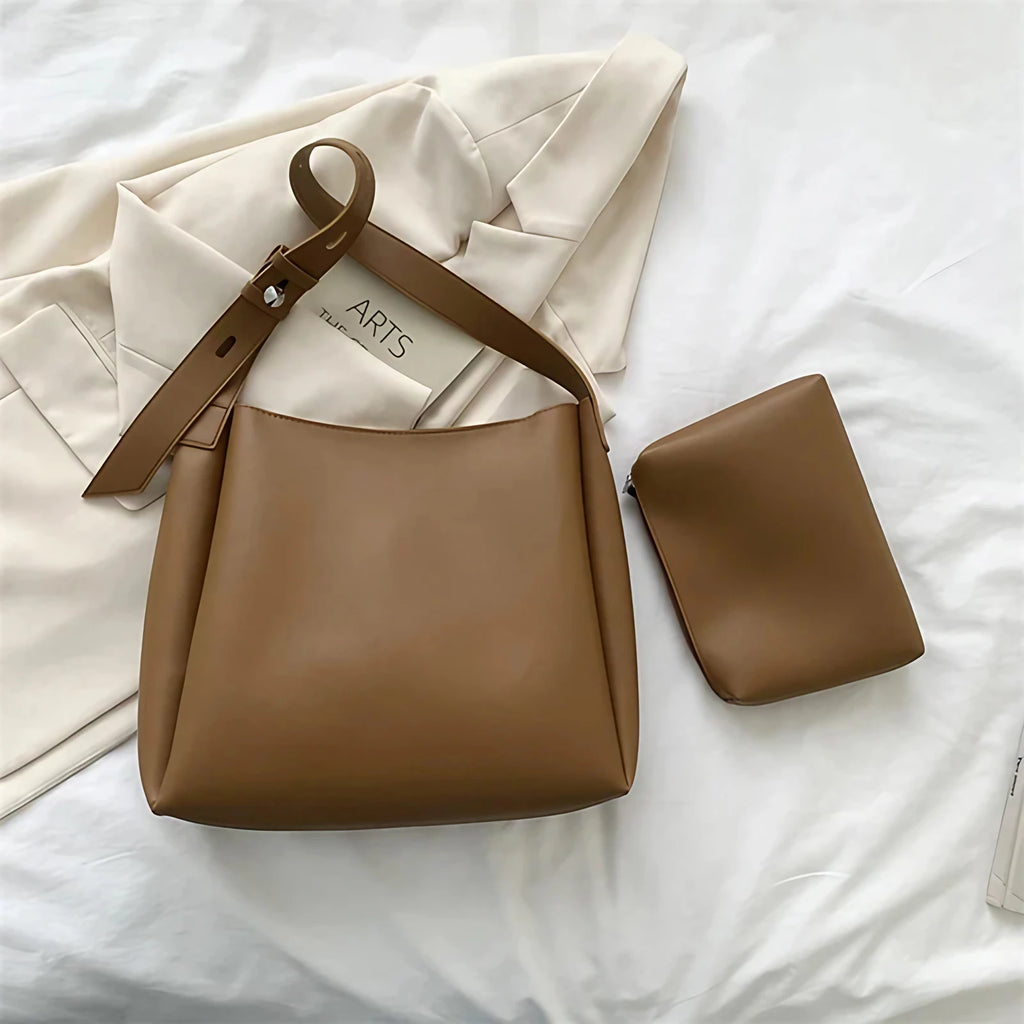 Sac porté épaule femme en similicuir mat, anse réglable, marron
