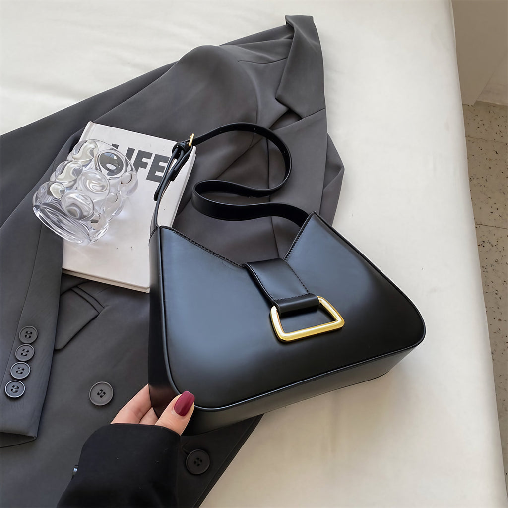 Sac à main noir femme en similicuir, rabat à loquet doré