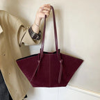Grand sac cabas femme en suédine, anses rigides, pochette zippée