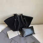 Grand sac cabas femme en suédine, anses rigides, pochette zippée, noir
