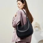 Grand sac hobo femme en cuir, anse modulable, noir ou blanc