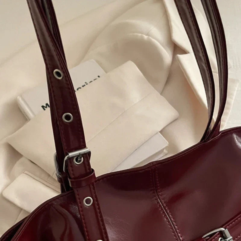 Sac à main femme en similicuir brillant, double anse