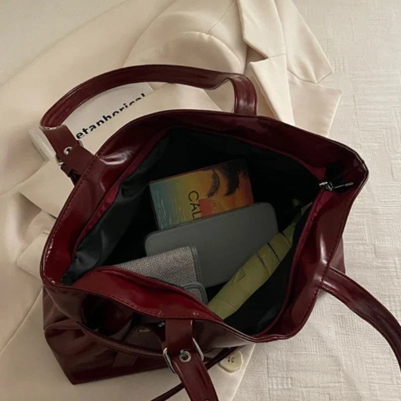 Sac à main femme en similicuir brillant, double anse
