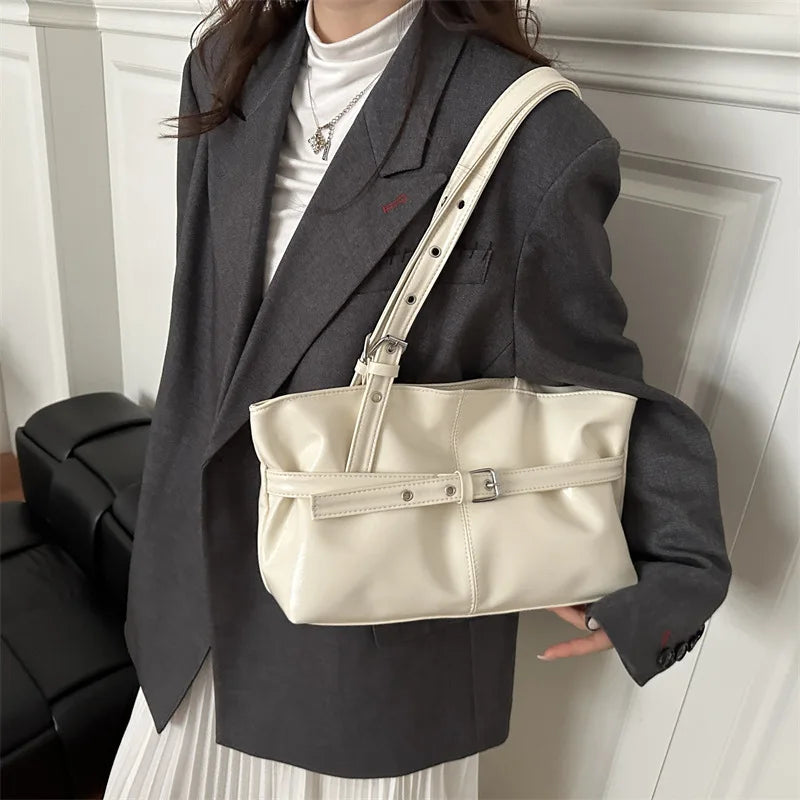 Sac à main femme en similicuir brillant, double anse