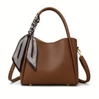 Sac seau femme marron en similicuir, forme triangulaire